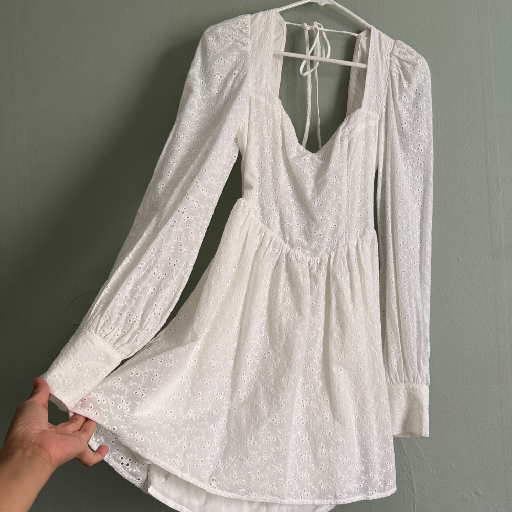 NEW Chloe Schuterman x NA-KD White Eyelet Open Back Mini Dress EU 38 US 6 NWT